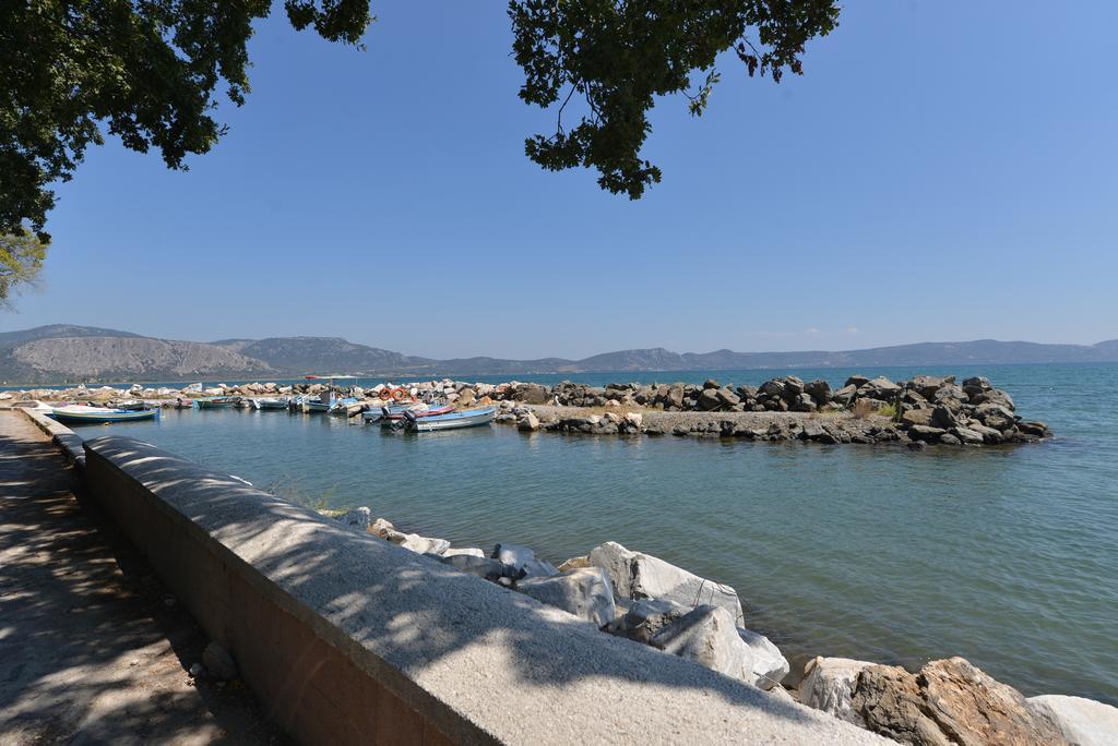 Villa Aggemari Apidias Lakos Rum bild