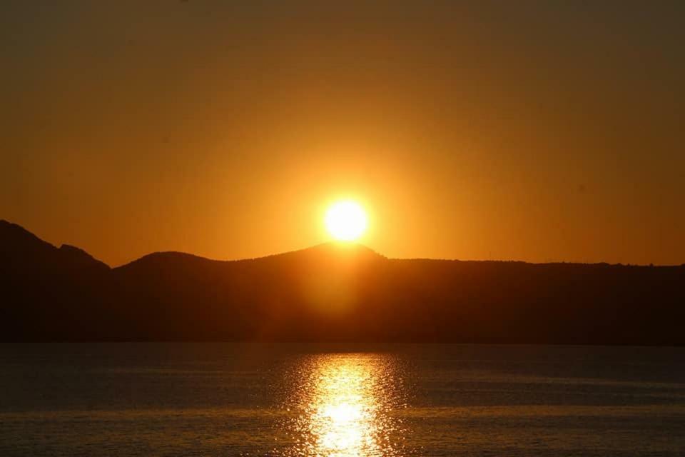 Villa Aggemari Apidias Lakos Exteriör bild